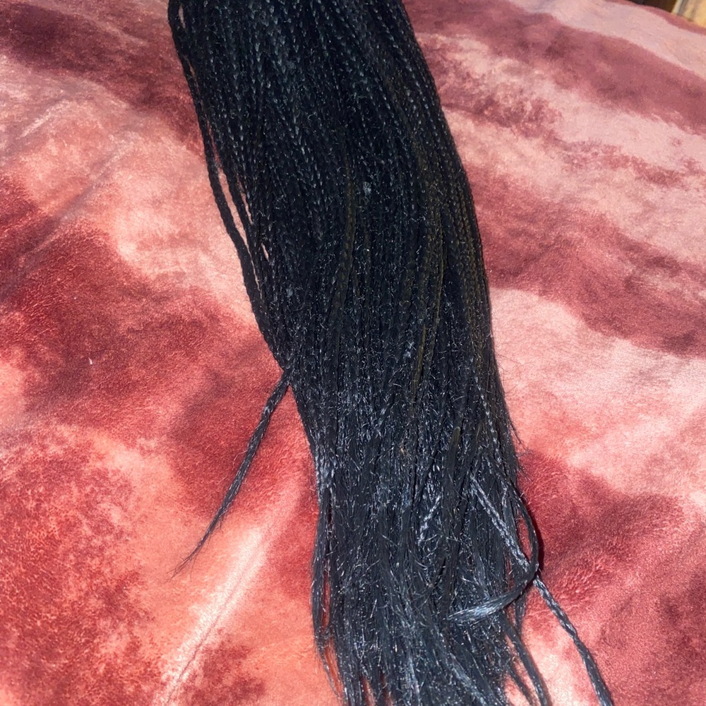 Lace front braided wig - Picture 5 of 7